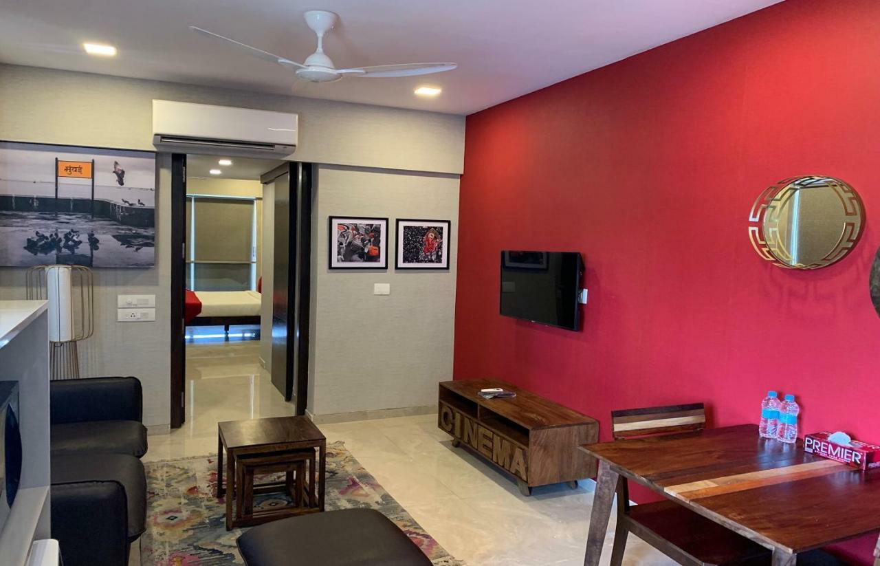 Theory9 Premium Service Apartments Khar Mumbai Exterior foto