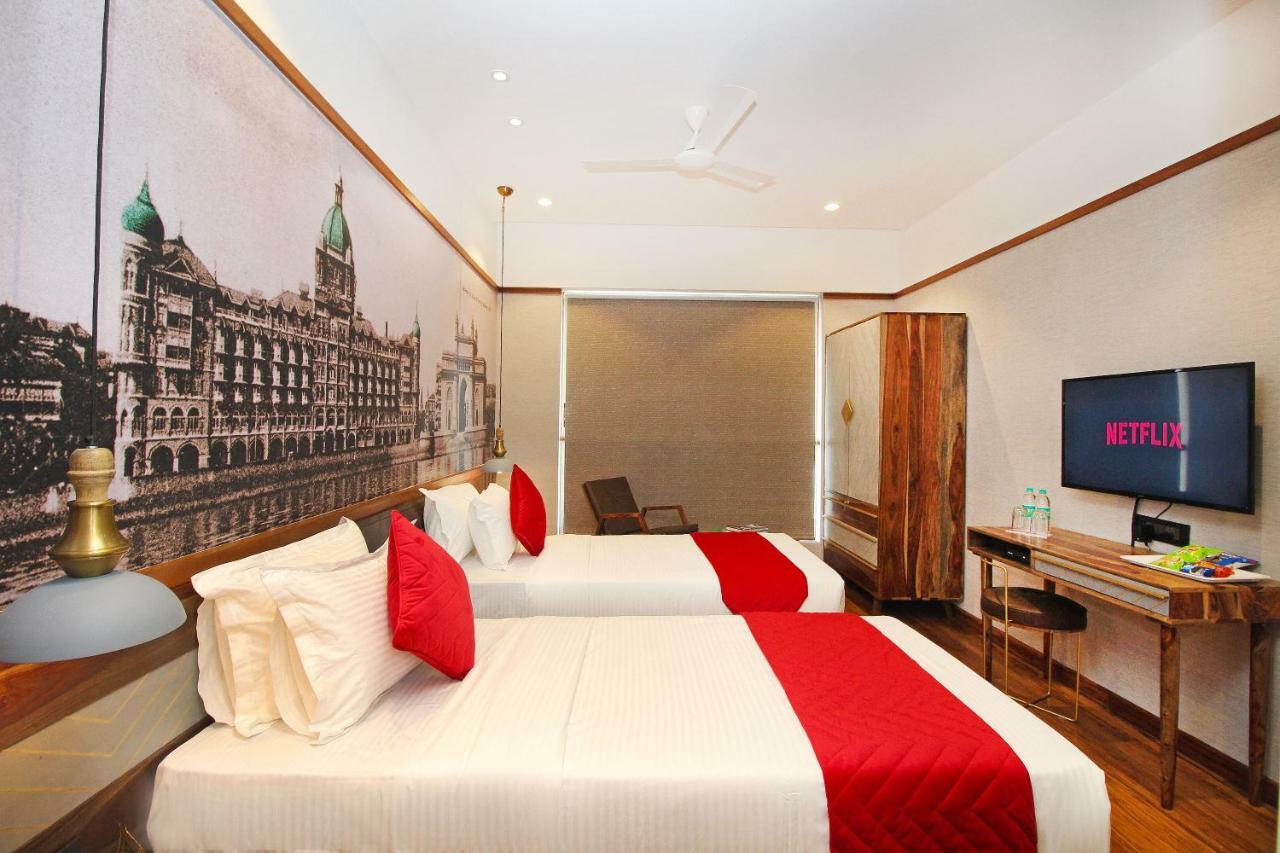 Theory9 Premium Service Apartments Khar Mumbai Exterior foto